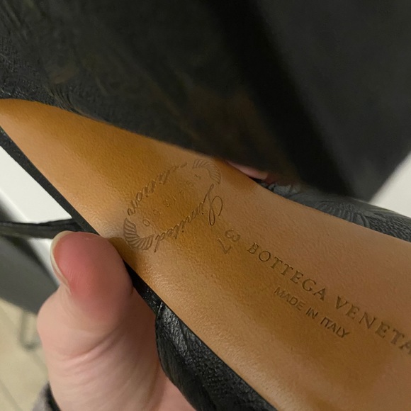 Bottega Veneta CALF AYERS BUTTERFLY MARY JANE PUMP - Picture 8 of 10